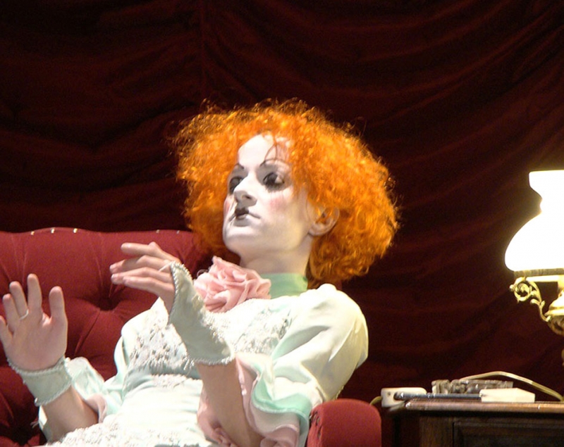 Mi Muñequita tem última apresentação no Teatro da UBRO 