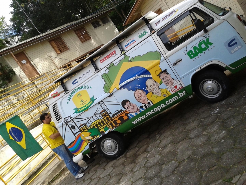 ED José Jacinto Cardoso recebe visita do projeto Manezinhos na Copa e na Cozinha- de Kombi pelo Brasil