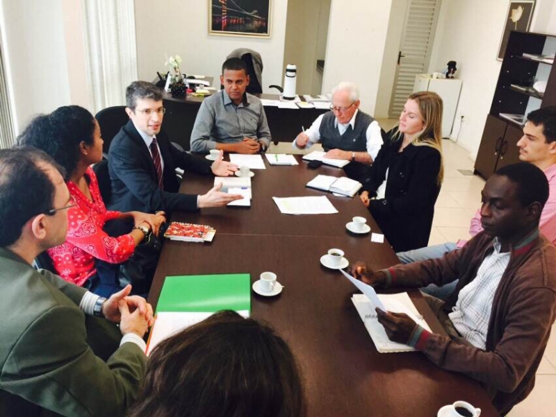Semas integra grupo de trabalho pró-imigrantes