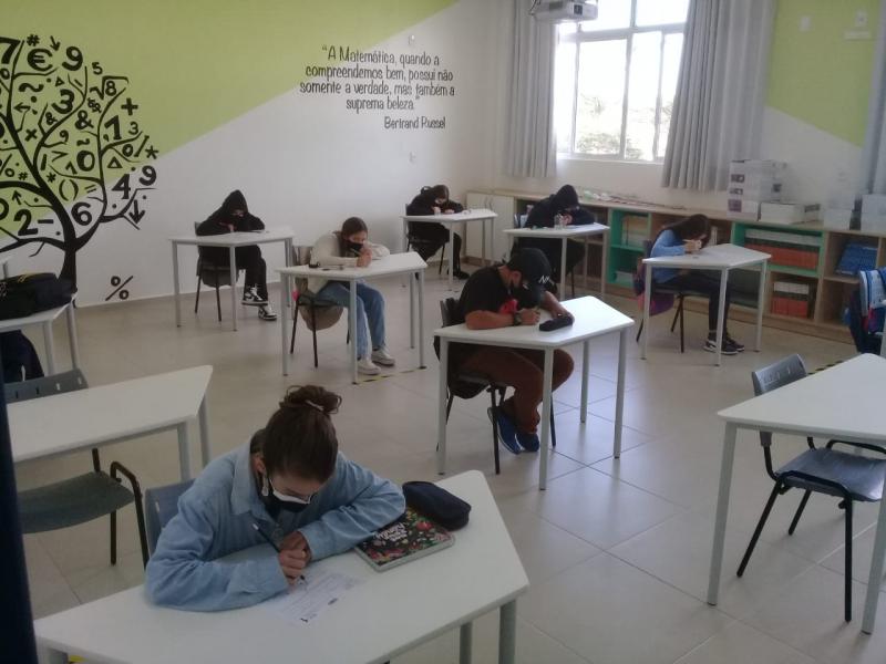 Mais de 270 estudantes da RME passam para a última etapa da Olimpíada Brasileira de Matemática das Escolas Públicas