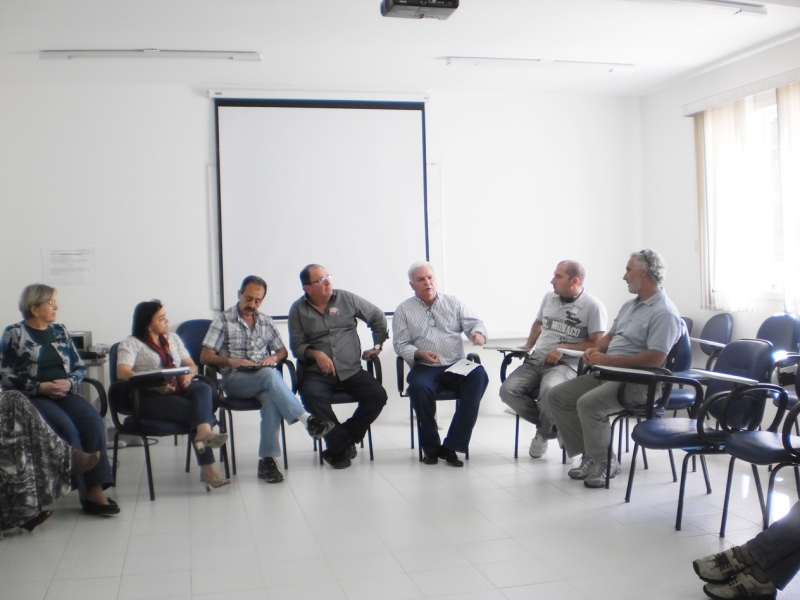Secretário Municipal da Saúde recebe comunidades do Sul da Ilha