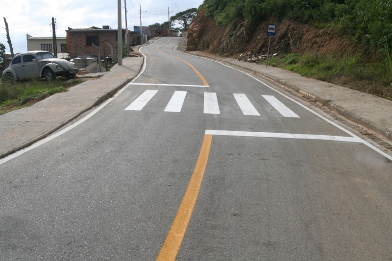 Prefeitura inaugura obras no Maciço