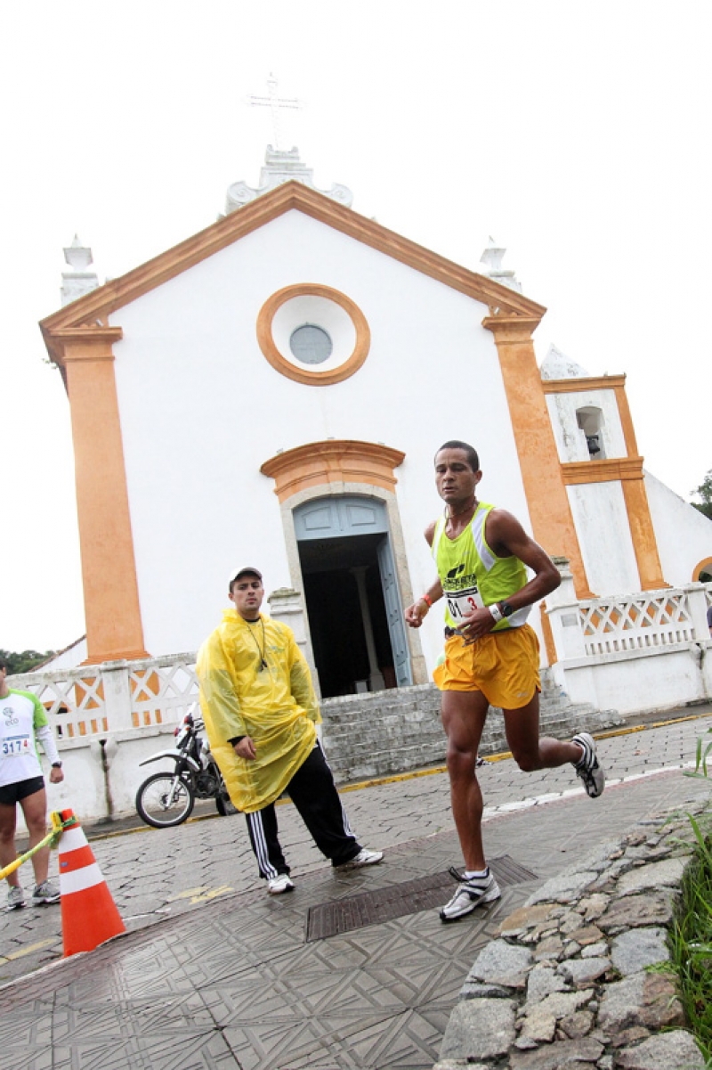 Equipes de Porto Alegre e Tubarão são as favoritas ao troféu do Volta à Ilha ASICS 2013