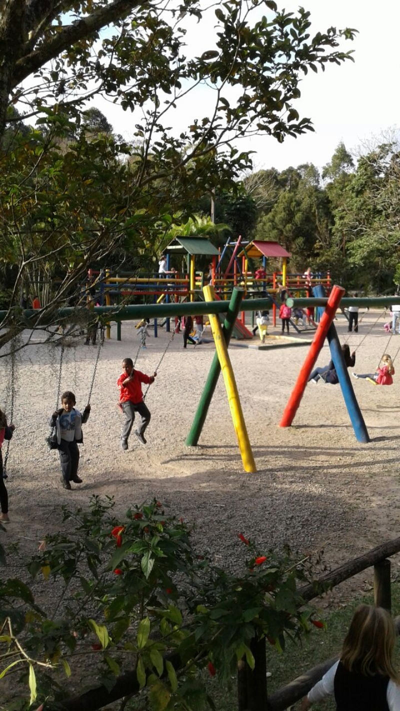 Florianópolis tem praças para adoção
