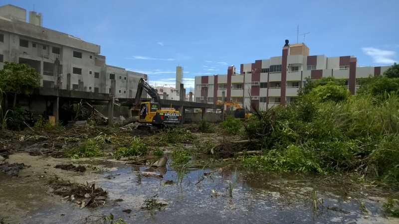 Dengue: donos de terrenos serão multados