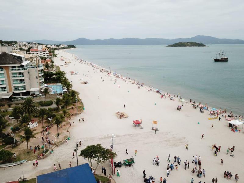 Praias do Norte da Ilha registram melhora consecutiva na balneabilidade