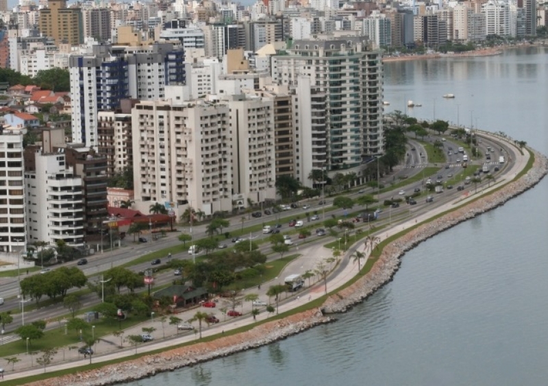 GM faz testes com ciclofaixa na Beira-Mar Norte neste domingo 