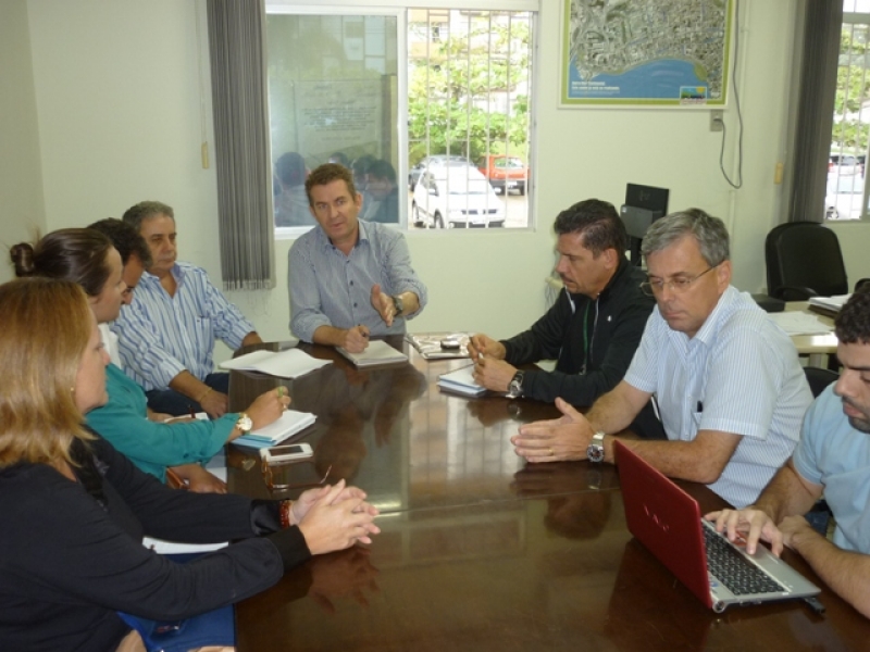 Continente Saudável ataca a dengue