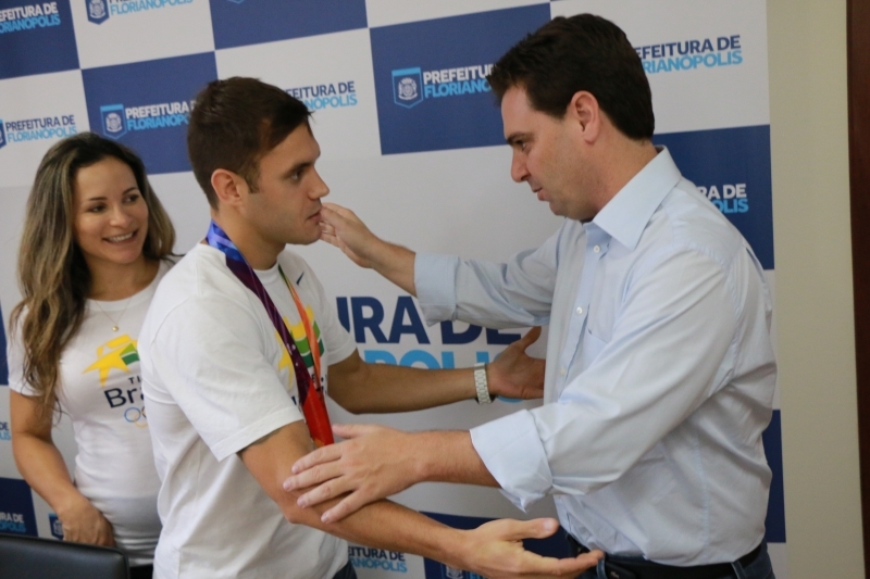 Campeão de karatê agradece apoio da Prefeitura
