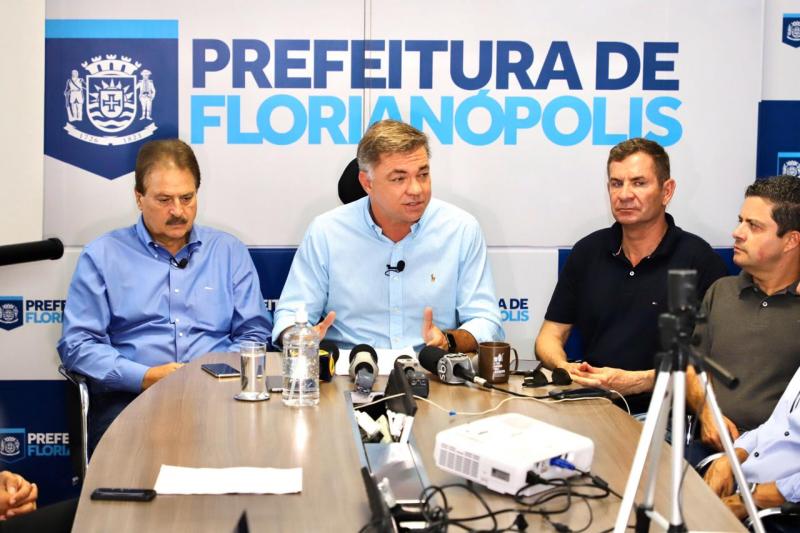 Prefeitura cria cartão-merenda para crianças carentes sem aulas