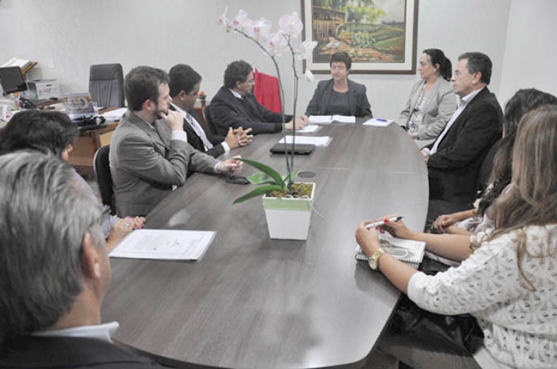 Representantes do Ministério da Saúde visitam o CS Itacorubi
