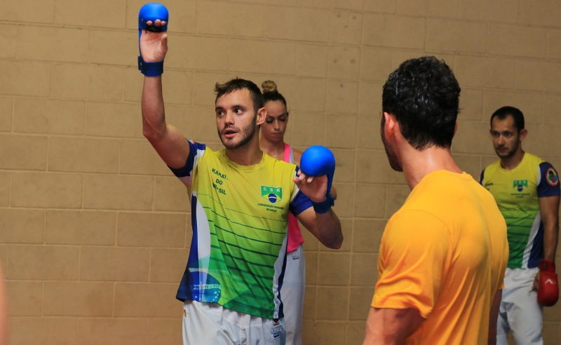 O manezinho Douglas Brose vai à Polônia em busca do título do World Games