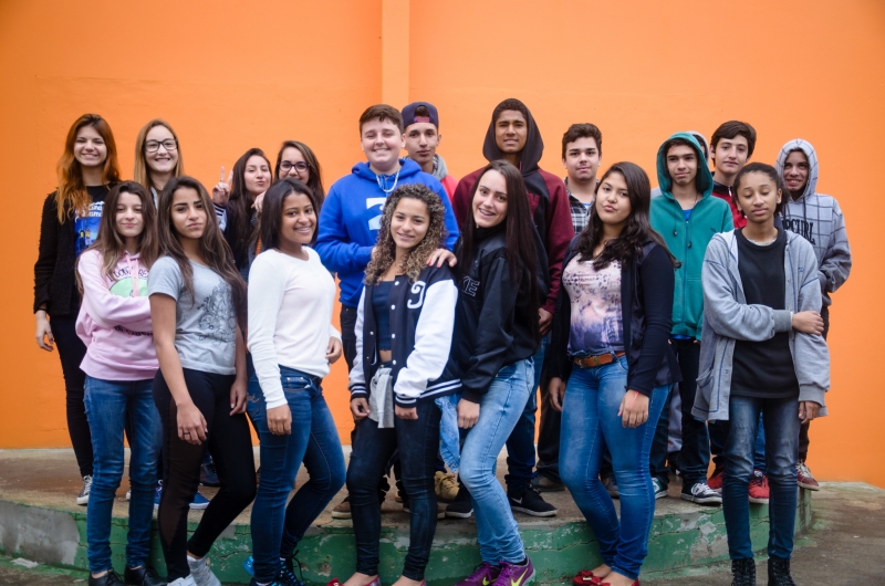 Alunos da rede municipal participam de palestra sobre voto consciente 