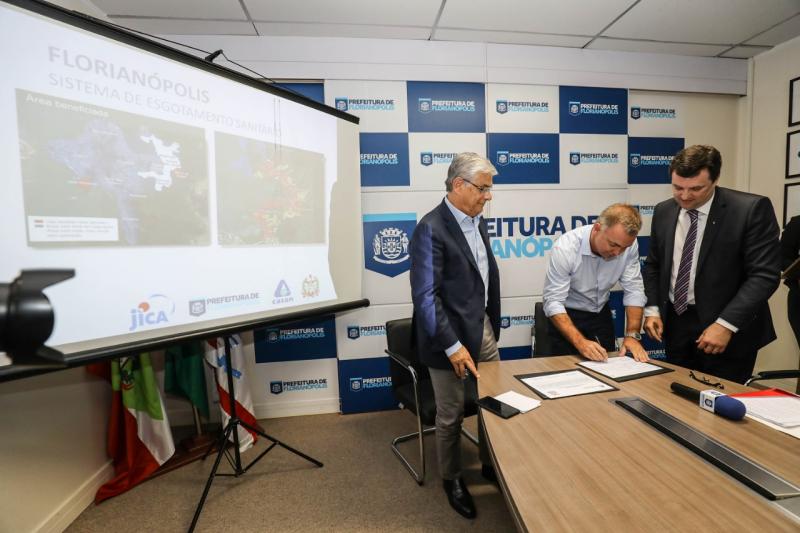 Governo, Prefeitura e CASAN anunciam mais duas obras de esgoto