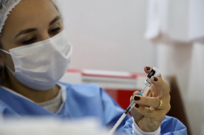 Florianópolis retoma segunda dose de Pfizer e reforço nesta terça (19)