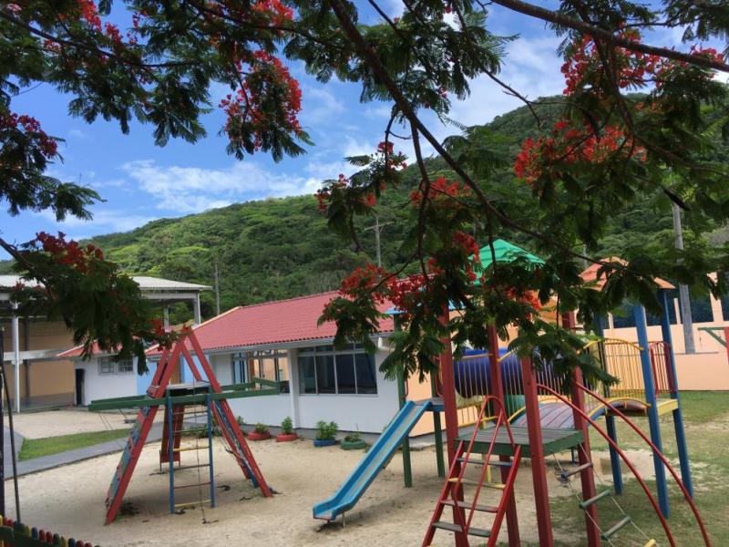 Revitalizações de duas unidades educativas da Prefeitura são inauguradas 