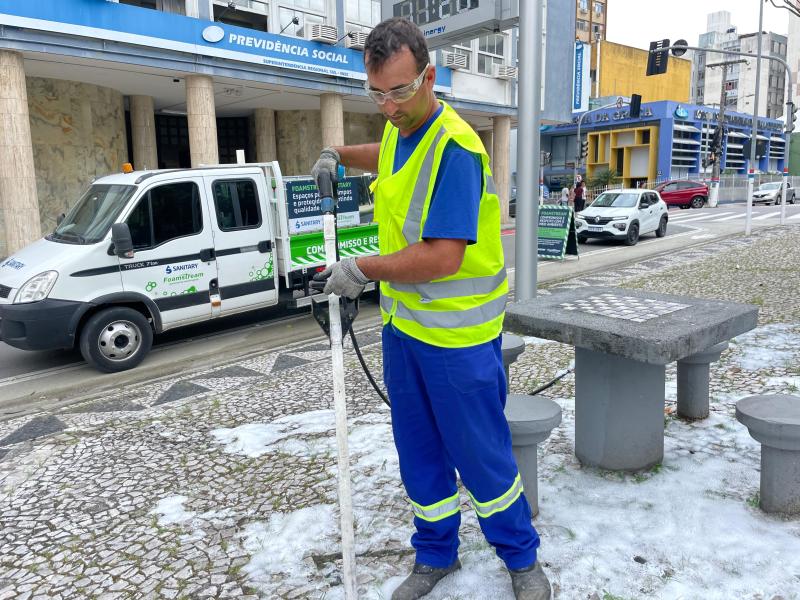 Prefeitura de Florianópolis contrata novas tecnologias para capina urbana
