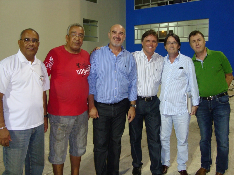 Prefeito Dário Berger prestigia ensaio da Protegidos da Princesa