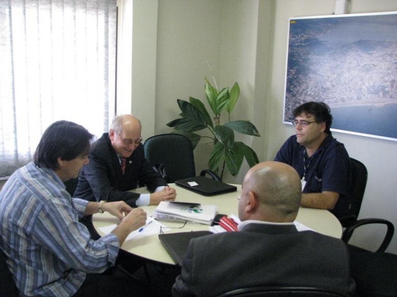 Floram recebe proposta de intenções do CREA-SC