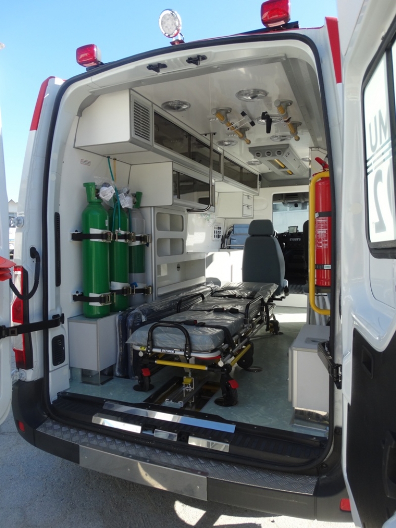 SAMU de Florianópolis ganha nova ambulância