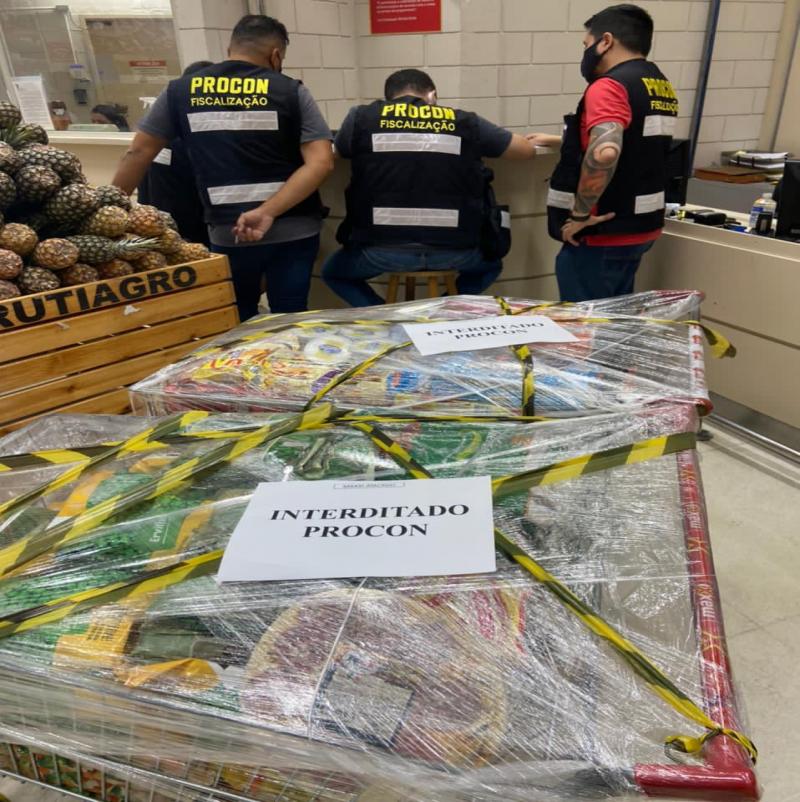 Procon apreende mais 108 kg de alimentos nesta sexta-feira