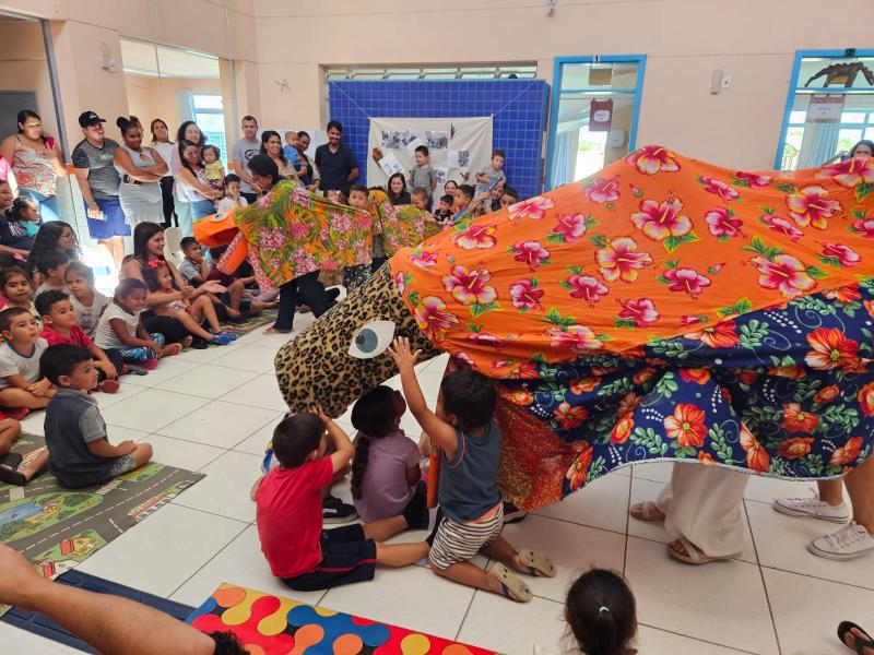 Unidade infantil que leva nome de artista plástico completa 10 anos 