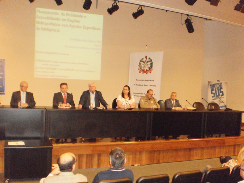 Empossado Comitê Intersetorial de Trânsito