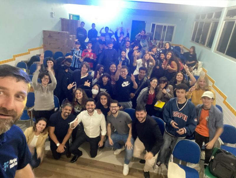 Escola da Capital recebe projeto-piloto de educação financeira