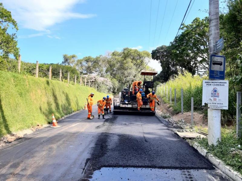 Canto do Moreira, no Ratones, estará todo asfaltado até o início de 2021