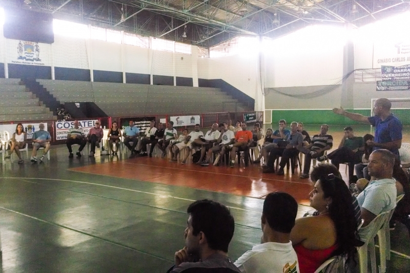FME apresenta diretrizes para 2014   