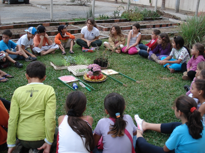 Projeto “Educando com a Horta Escolar” triplica número de unidades participantes em 2010