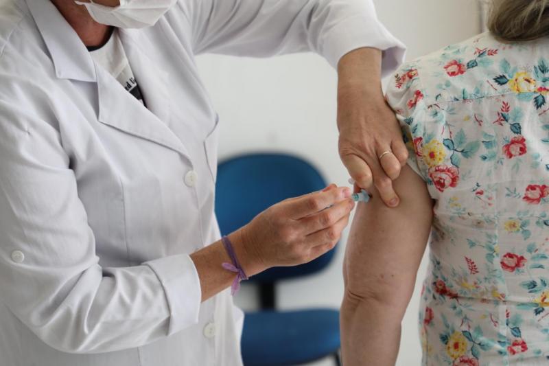 Vacinação da gripe em Florianópolis tem nova estratégia para esta semana 