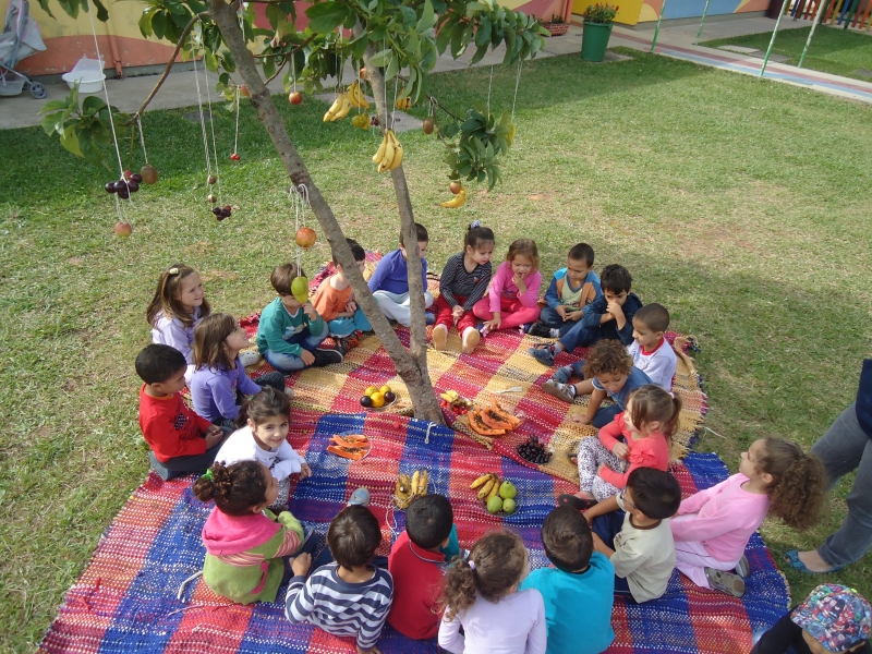 Creche Anna Spyrios Dimatos promove Frutinique