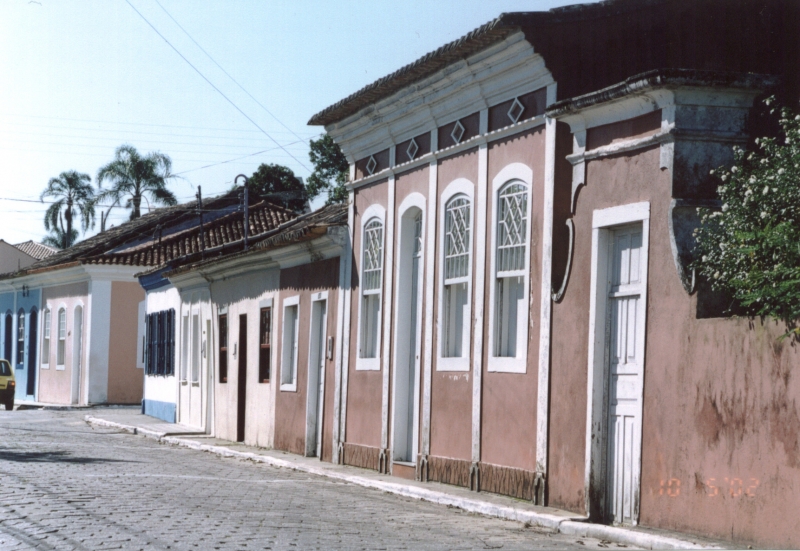 Ribeirão da Ilha ganha novas cores e Alameda Cultural nesta quinta-feira
