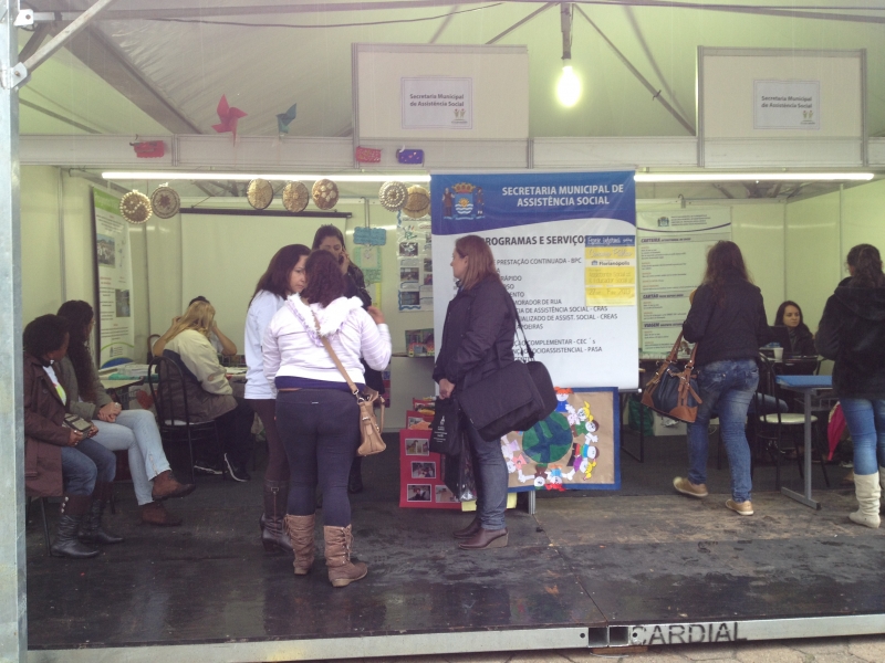 Assistência Social faz atendimento no IFSC Ação Cidadania