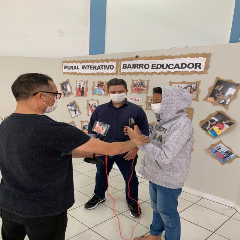 Em oficina do Bairro Educador, jovens criam TV
