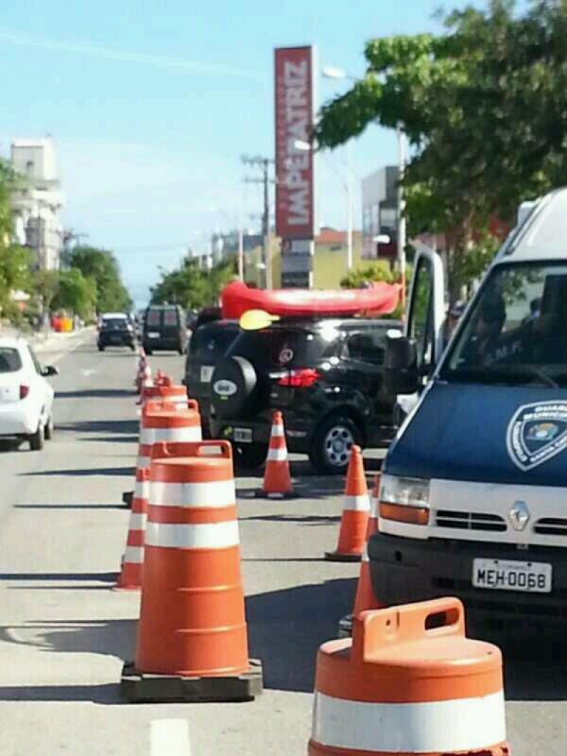 Guarda Municipal aborda veículos estrangeiros