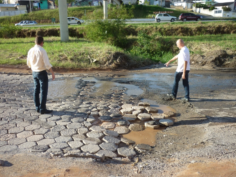 Secretaria faz levantamento para operação tapa-buracos