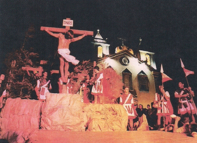 Ribeirão da Ilha é palco da Paixão de Cristo 