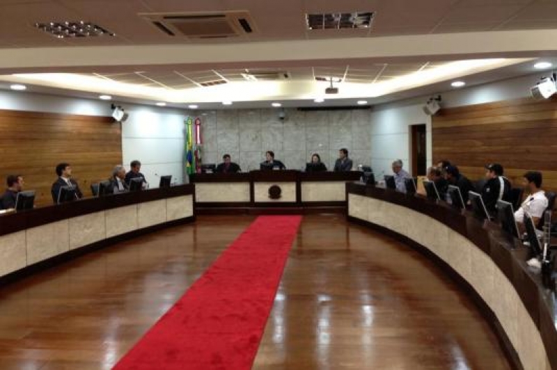 Procuradoria-Geral do Município participa de audiência conciliatória a fim de encerrar a paralisação do transporte coletivo na capital