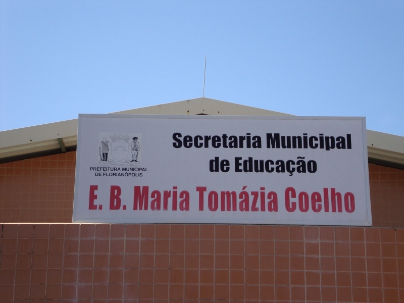 Escola Maria Tomázia realiza momento cívico