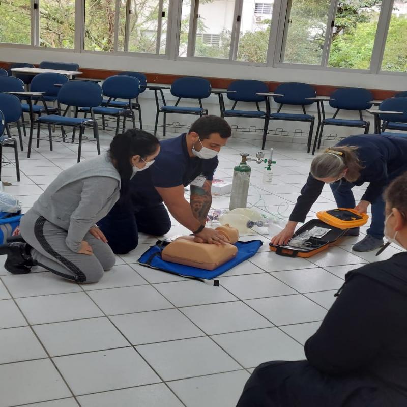 PMF promove curso de Treinamento em Ressuscitação Cardiopulmonar