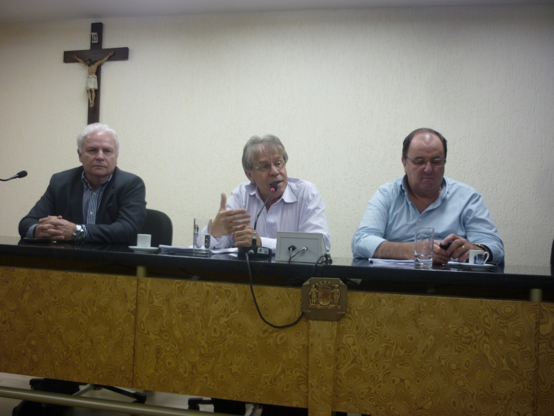 Prestação de Contas do 2º Quadrimestre foi entregue à Câmara Municipal