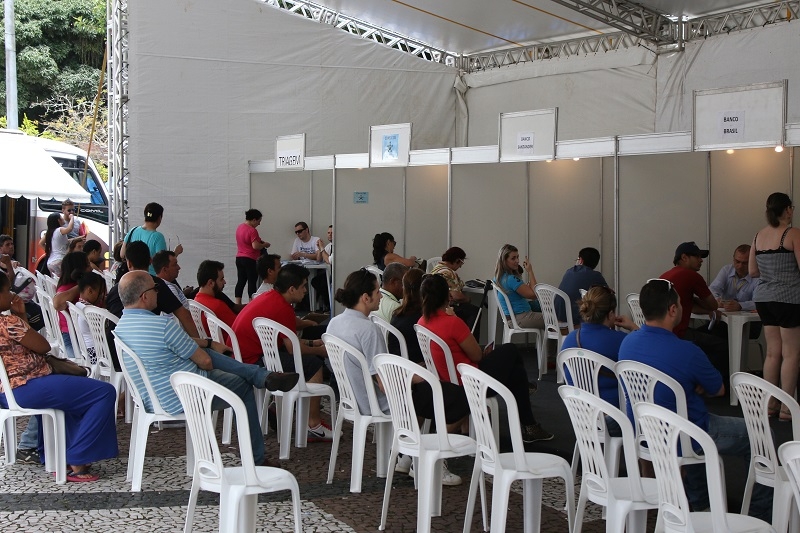 Bancos negociam mais de R$ 1 milhão no mutirão
