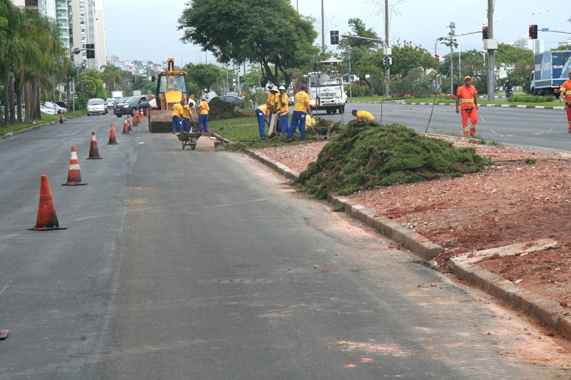 Prefeitura prepara a Beira-Mar para o reveillon 