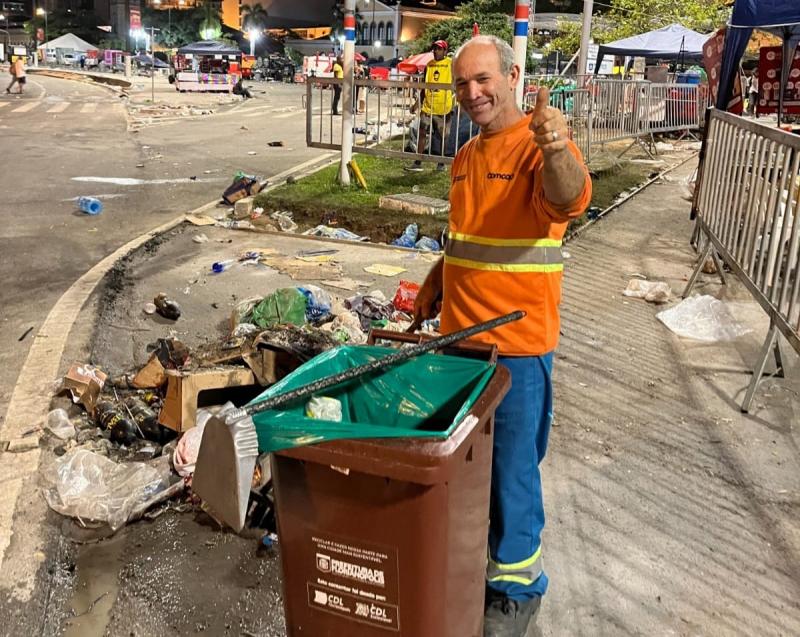 Ação integrada garante limpeza e reciclagem no Carnaval de Floripa