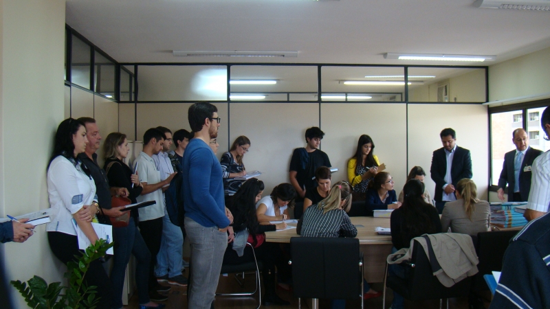 Estudantes da Estácio visitam PGM