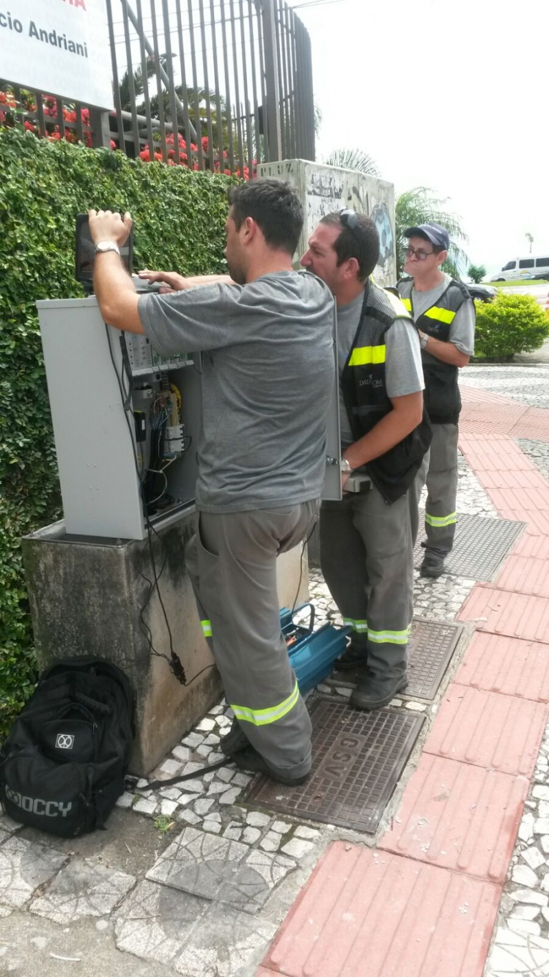PMF começa a instalar novo sistema de tráfego