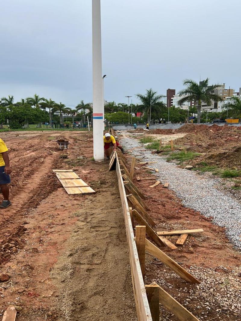 Parque de Coqueiros tem várias frentes de trabalho