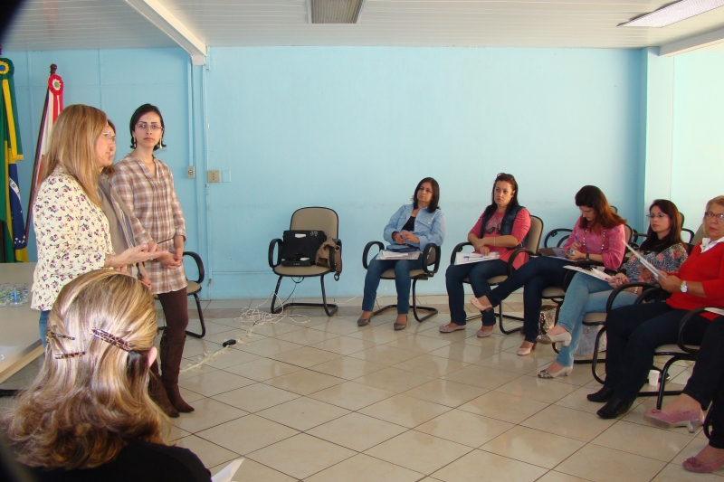 Coordenadoras dos CEC'S recebem capacitação 